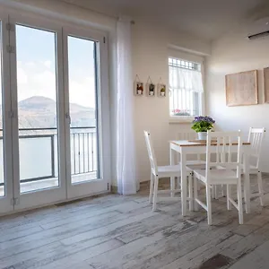 Il Bianconido Apartment